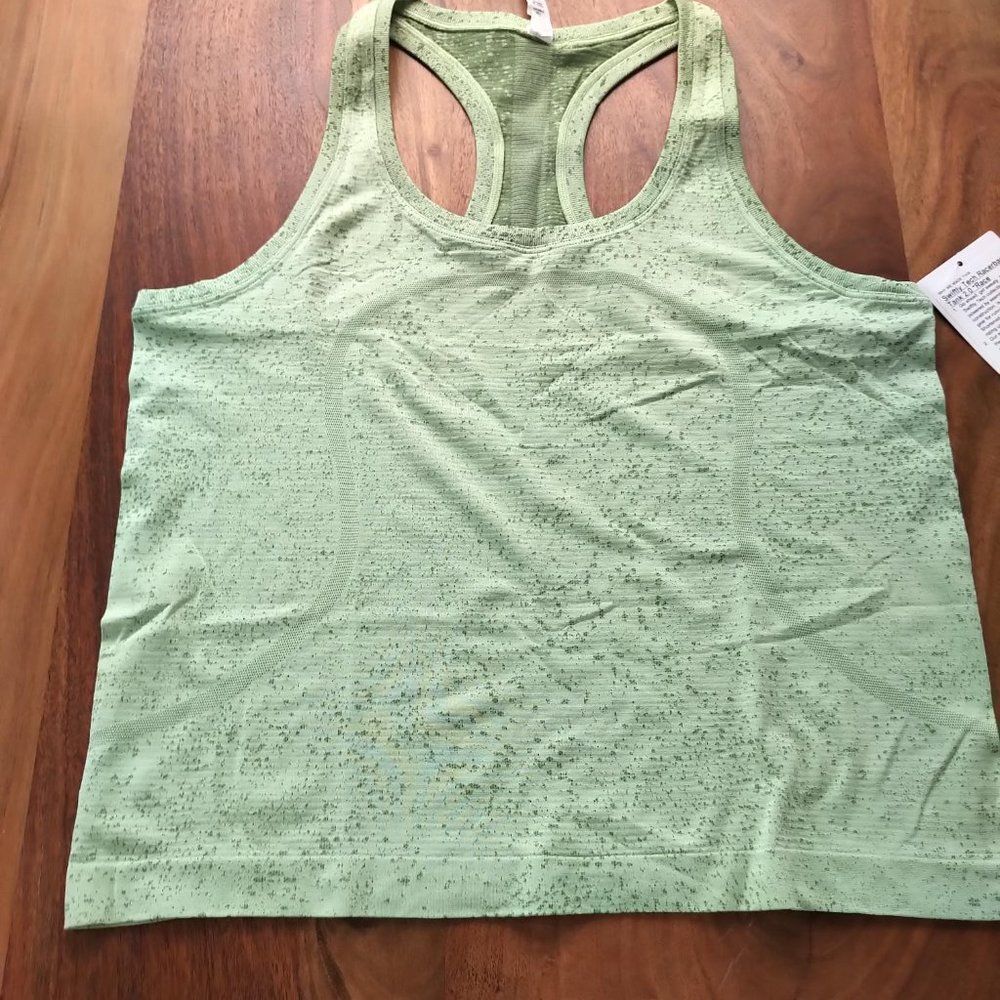 NWT Lululemon Swiftly Tech Racerback Tank Top 2.0 *Race Length